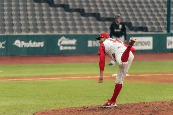 山本由伸进入道奇季后赛轮值 日本投手十月关键战决定冲冠走向